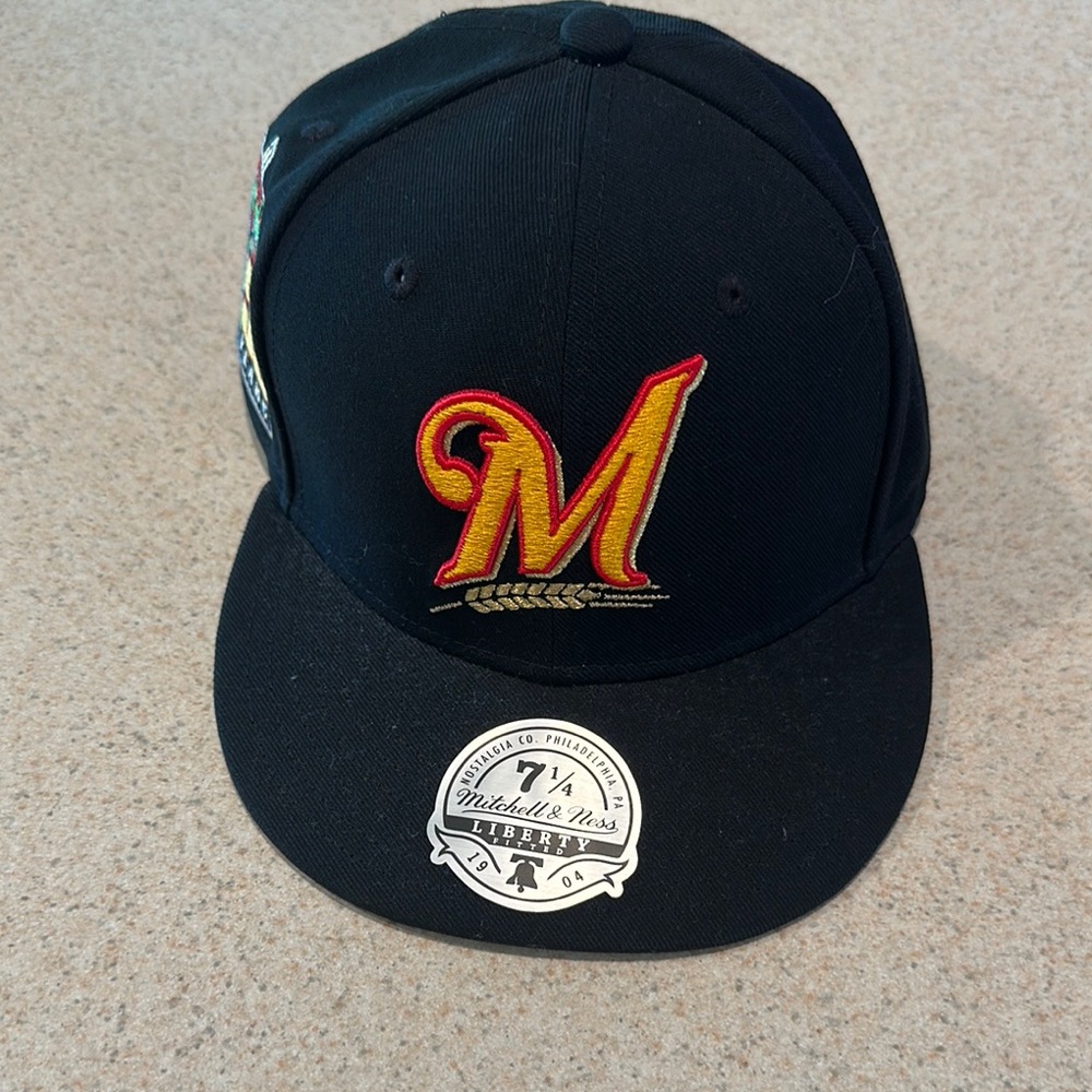 Milwaukee brewers topps hat 7 1/4 2001 vintage hat baseball hat new